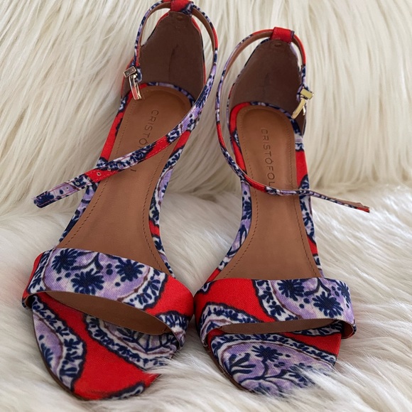 Blue/Red/White Floral Print Satin sandals. - Picture 4 of 8